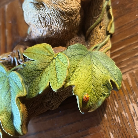 Vintage Bossons Chalkware Raccoon on Tree Wall Plaque by Congleton  + ladybug - Picture 5 of 5